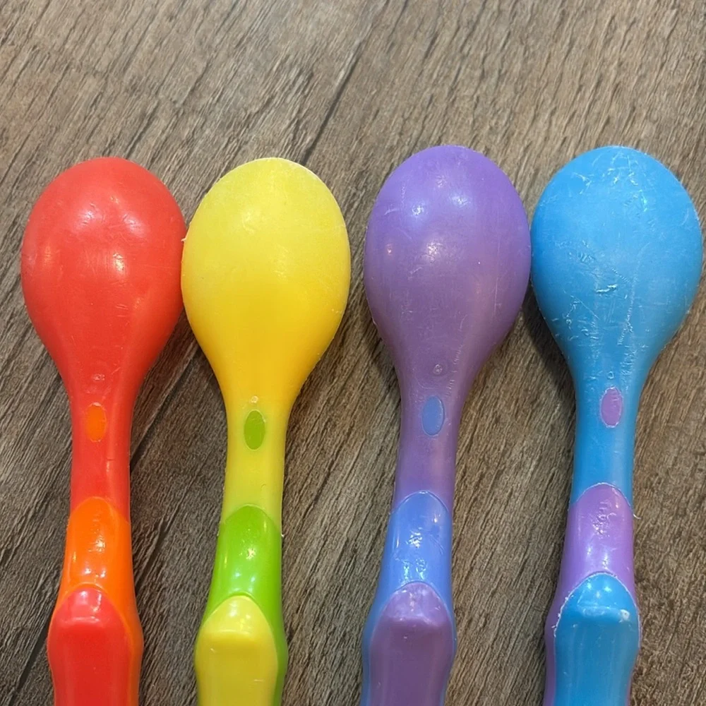 Colorful Baby Toddler Plastic Utensil Set Nuby, Munchkin, the first years 31 pcs